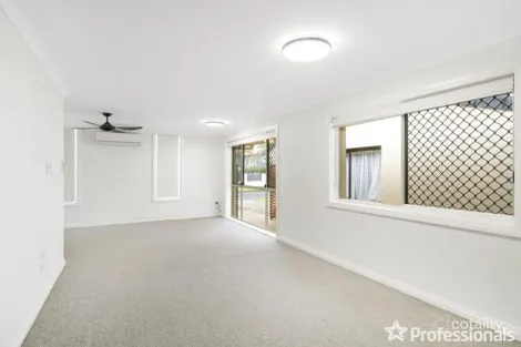 Property photo of 26 Dabchick Drive Burleigh Waters QLD 4220