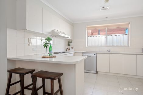 Property photo of 22 Jacqueline Close Werribee VIC 3030