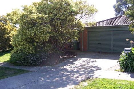 22 Lady Beverly Cct, Somerville, VIC 3912