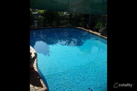 Property photo of 31 Pharlap Parade Ooralea QLD 4740