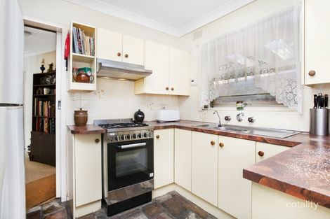 Property photo of 5 Norman Crescent Hackham SA 5163