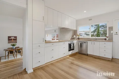Property photo of 26 Allambee Crescent Glebe TAS 7000