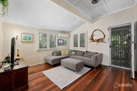 Property photo of 30 Nettleton Crescent Moorooka QLD 4105