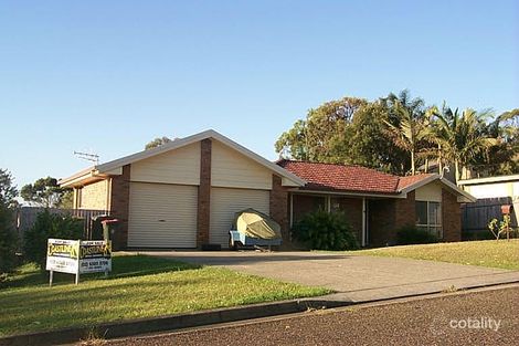 16 Jungarra Cres, Bonny Hills, NSW 2445