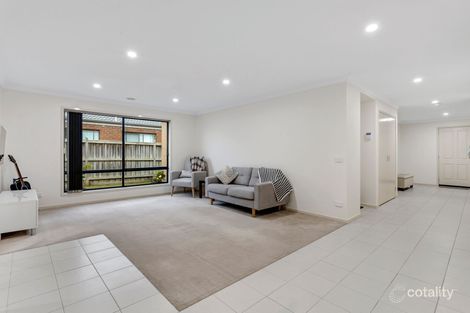 Property photo of 20 Mermaid Grove Lyndhurst VIC 3975