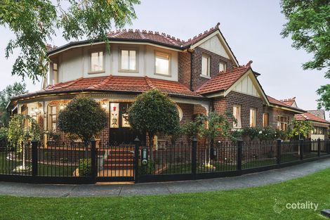 Property photo of 13 Parkside Boulevard Pascoe Vale South VIC 3044
