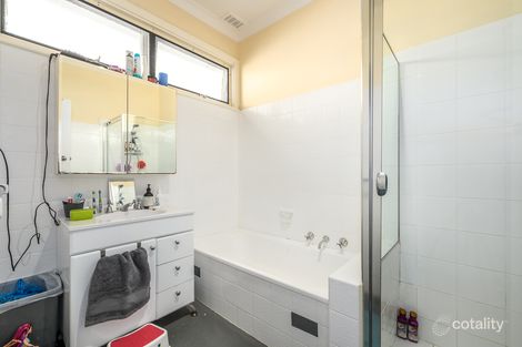Property photo of 16 Lake Avenue Cardiff South NSW 2285