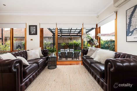 Property photo of 13 Parkside Boulevard Pascoe Vale South VIC 3044