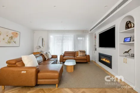 Property photo of 1B Dale Avenue Pascoe Vale VIC 3044