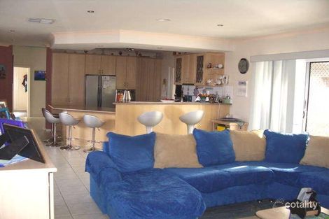 Property photo of 20 Lady Rose Crescent Sydenham VIC 3037