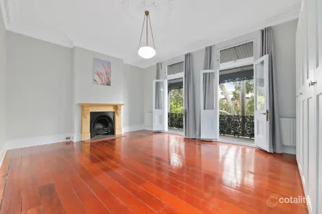 Property photo of 101 Mill Hill Road Bondi Junction NSW 2022