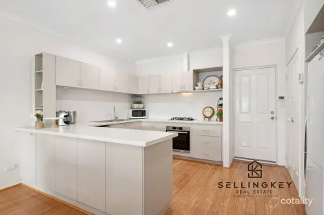 Property photo of 15 Hourn Way Canning Vale WA 6155
