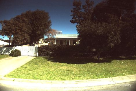 13 Grove Rd, Barwon Heads, VIC 3227