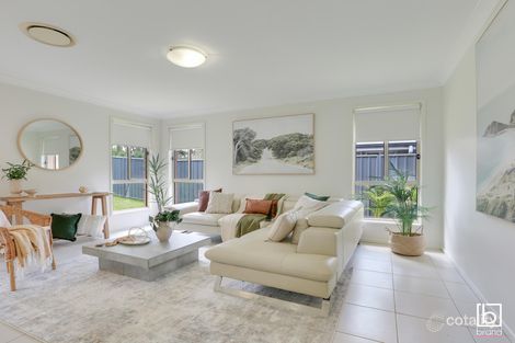Property photo of 3 Florin Place Wadalba NSW 2259