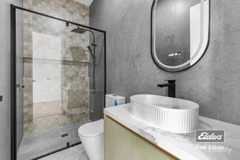 Property photo of 16 Kindness Road Tarneit VIC 3029