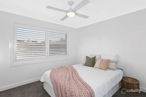 Property photo of 5 Melalea Court Berkeley Vale NSW 2261