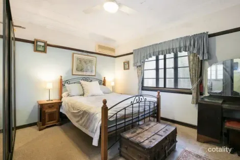 Property photo of 186 Oxley Road Graceville QLD 4075