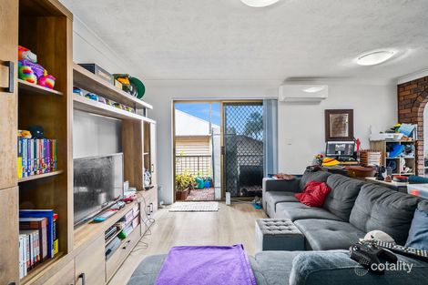 Property photo of 2/40 Hamson Terrace Nundah QLD 4012