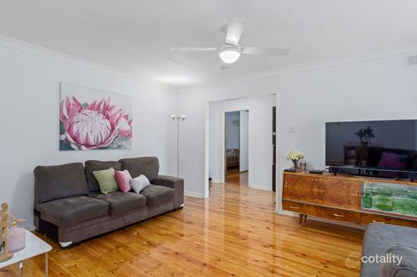 Property photo of 4 Melinda Road Hackham SA 5163