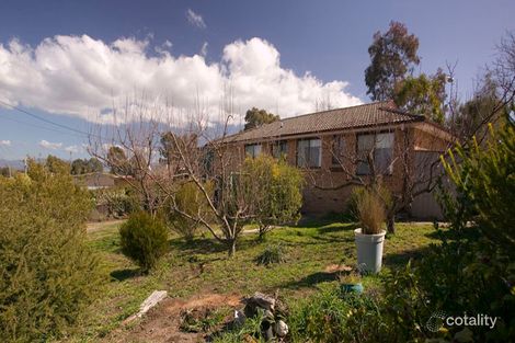 Property photo of 102 Ashkanasy Crescent Evatt ACT 2617