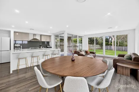 Property photo of 21 Eucalypt Street Wakerley QLD 4154