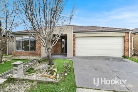 Property photo of 12 Raven Court Pakenham VIC 3810