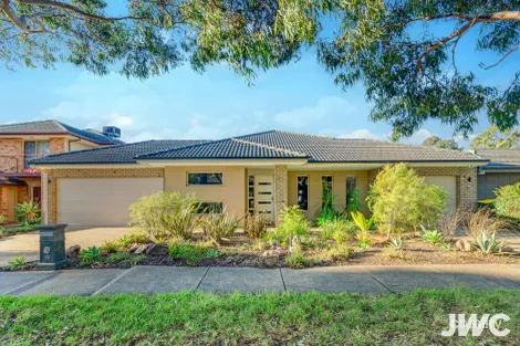 Property photo of 19 Barton Drive Sandhurst VIC 3977