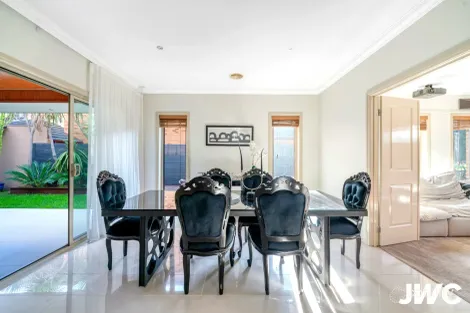 Property photo of 19 Barton Drive Sandhurst VIC 3977