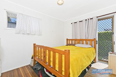 52 Centaur St, Kippa-Ring, QLD 4021