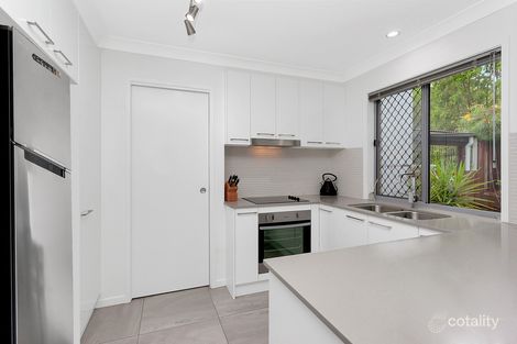 Property photo of 4/19 Rees Court Elanora QLD 4221