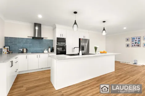 Property photo of 12 Marra Drive Old Bar NSW 2430