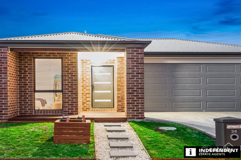 Property photo of 34 Benedetto Crescent Cranbourne East VIC 3977