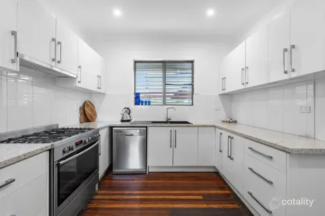Property photo of 7A Hutton Avenue Wynnum QLD 4178
