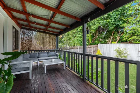 Property photo of 7A Hutton Avenue Wynnum QLD 4178