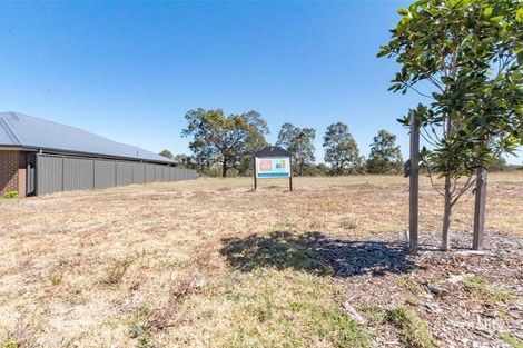Property photo of 102 Dimmock Street Hunterview NSW 2330