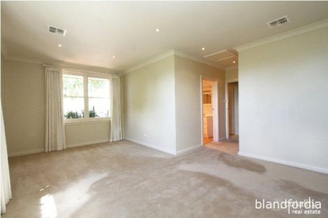 Property photo of 13 Hodgkinson Street Griffith ACT 2603
