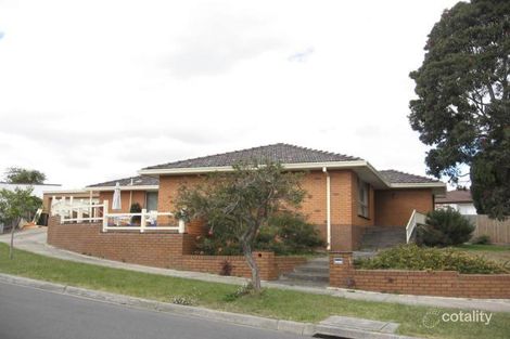 4 Long Beach Cres, Mount Waverley, VIC 3149