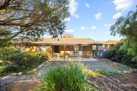 Property photo of 72 Guthridge Crescent Wanniassa ACT 2903