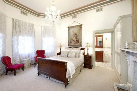 Property photo of 166 Spencer Street Essendon VIC 3040