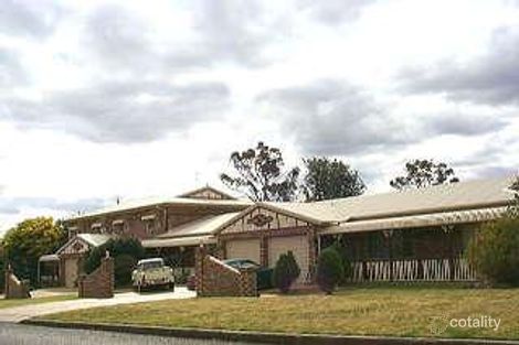 2/351 Hume St, South Toowoomba, QLD 4350