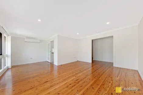 Property photo of 26 Myuna Crescent Seven Hills NSW 2147