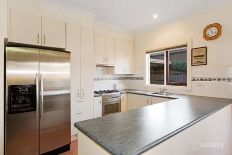 Property photo of 10 Ford Street Ringwood VIC 3134