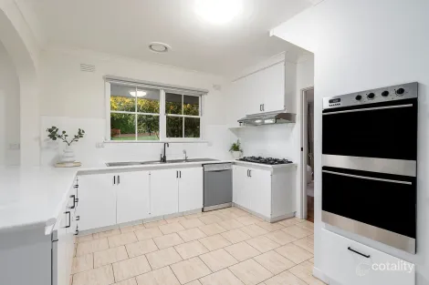 Property photo of 49 The Grange Templestowe VIC 3106