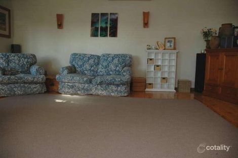 Property photo of 54 Croft Road Eleebana NSW 2282