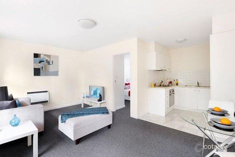 Property photo of 2/10 Violet Street Essendon VIC 3040