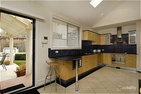 Property photo of 5 Ridgehaven Place Norwest NSW 2153