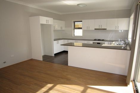 Property photo of 14/11-17 Broadarrow Road Beverly Hills NSW 2209