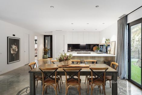 Property photo of 19 Brogil Road North Warrandyte VIC 3113