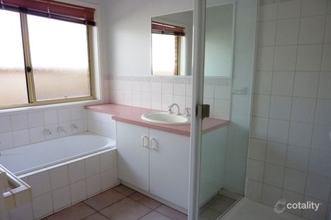 Property photo of 5 Draw Court West Wodonga VIC 3690