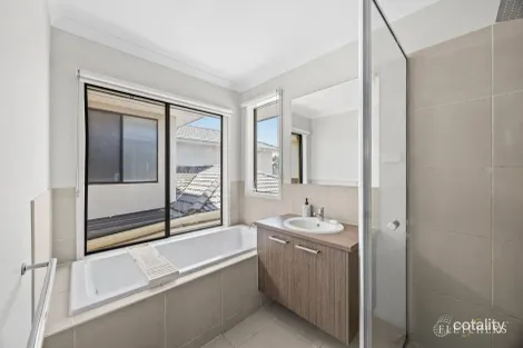 Property photo of 31 Green Gully Road Clyde VIC 3978